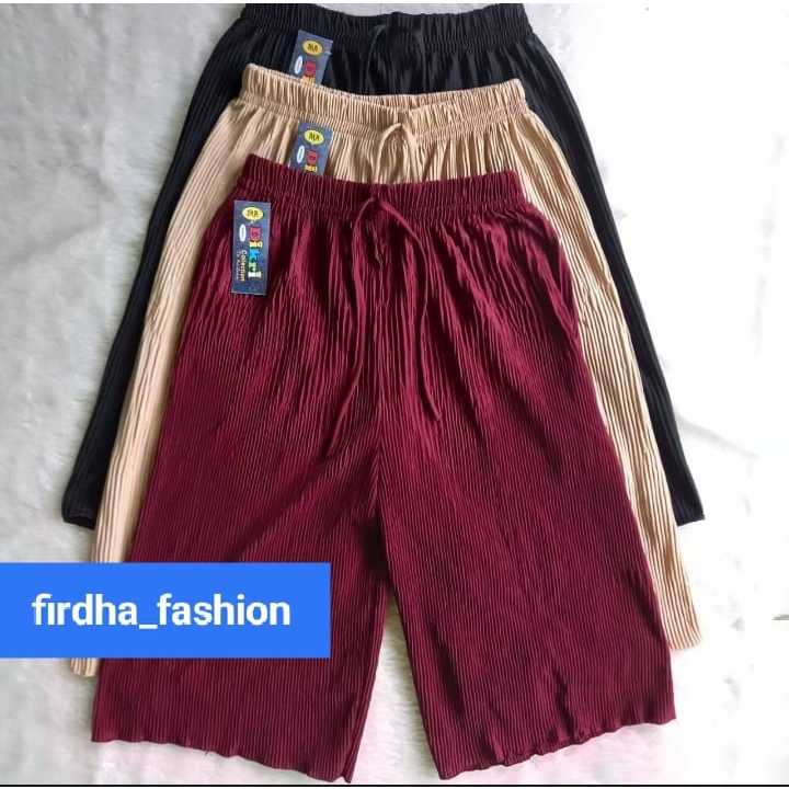 best seller celana plisket pendek/celana pendek wanita selutut/celana pendek selutut cewek/celana