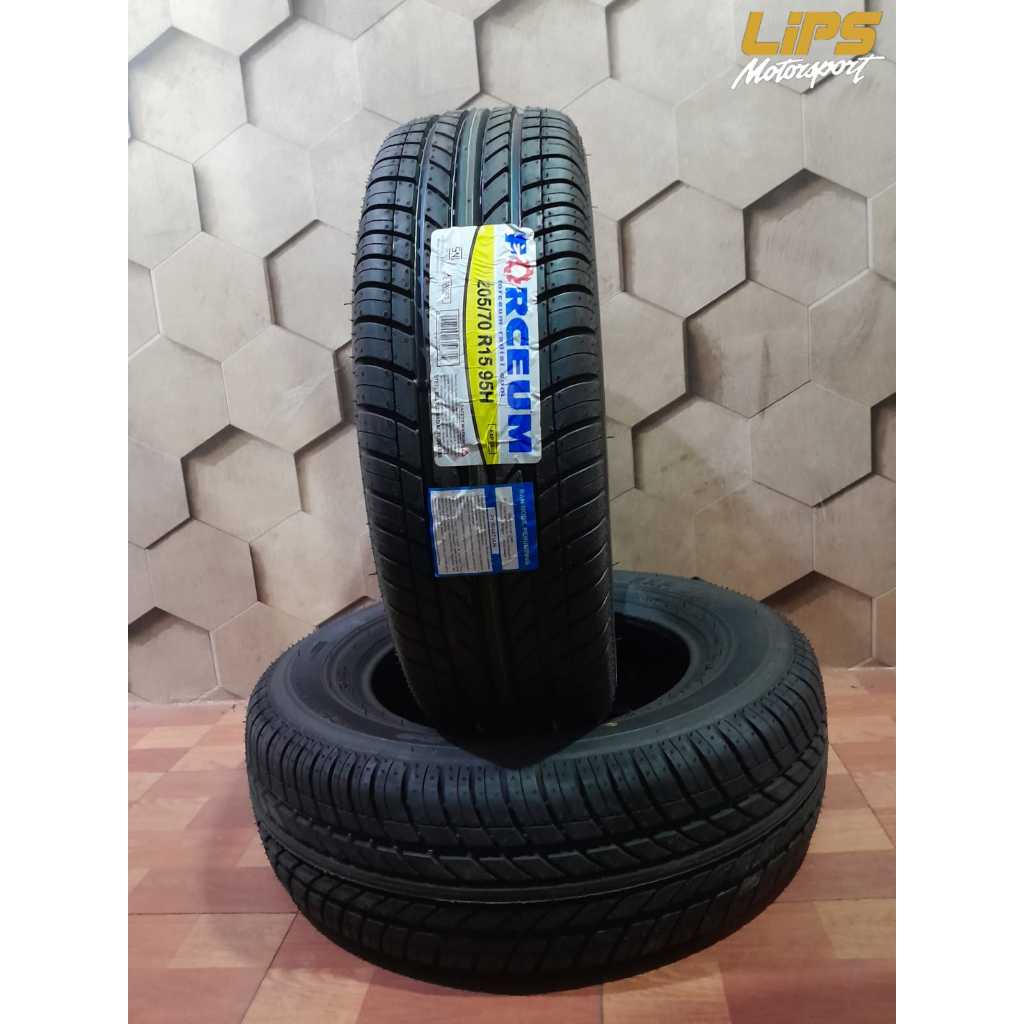 Ban mobil innova ukuran 205 70 R15 forceum exp