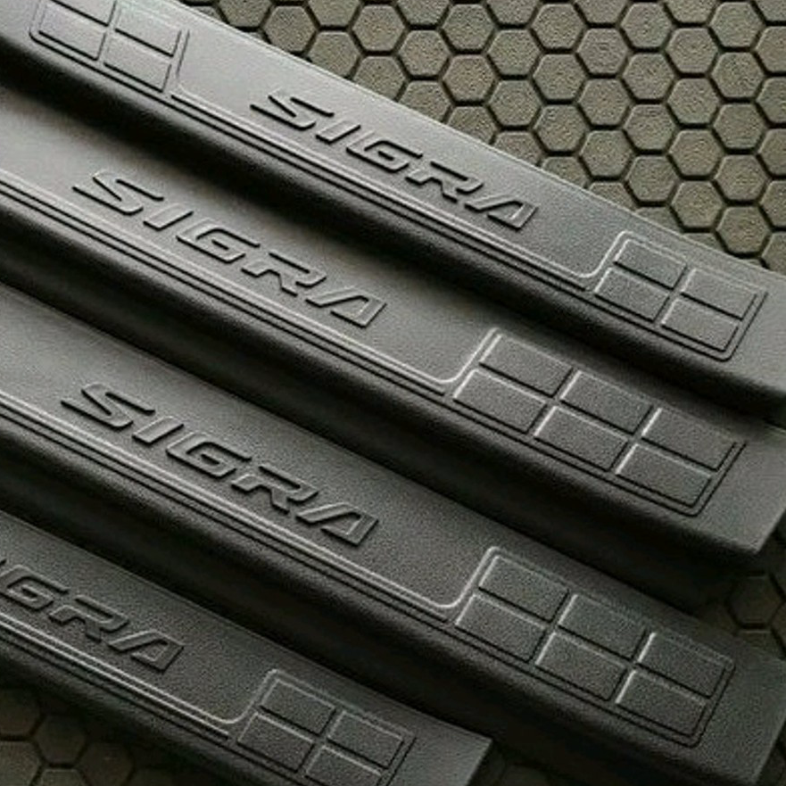 Terkini sill plate sillplate samping PINTU + LEM daihatsu sigra plastik ABS HITAM belakang 2023 2022