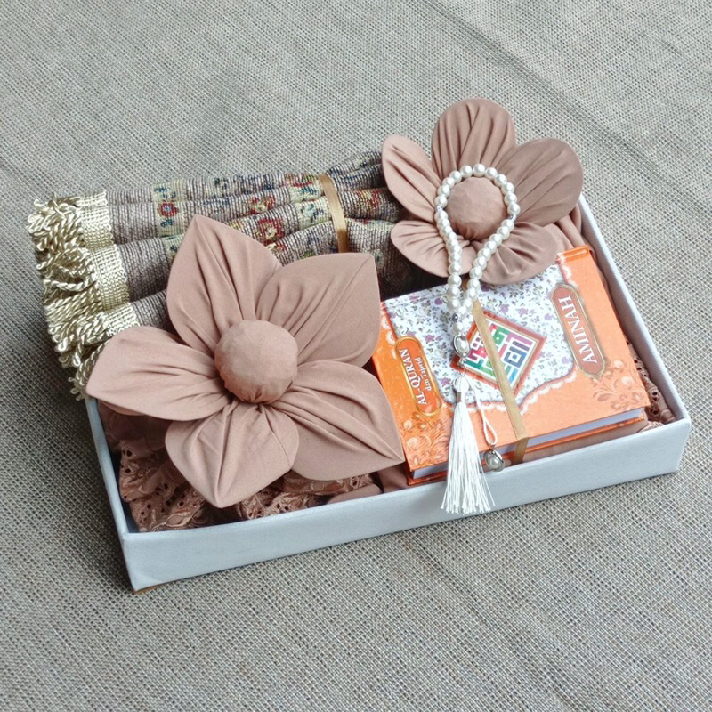 Termurah Mahar Seperangkat Alat Sholat Untuk Seserahan Nikah Mukena Premium Sajadah Tebal Box Besar