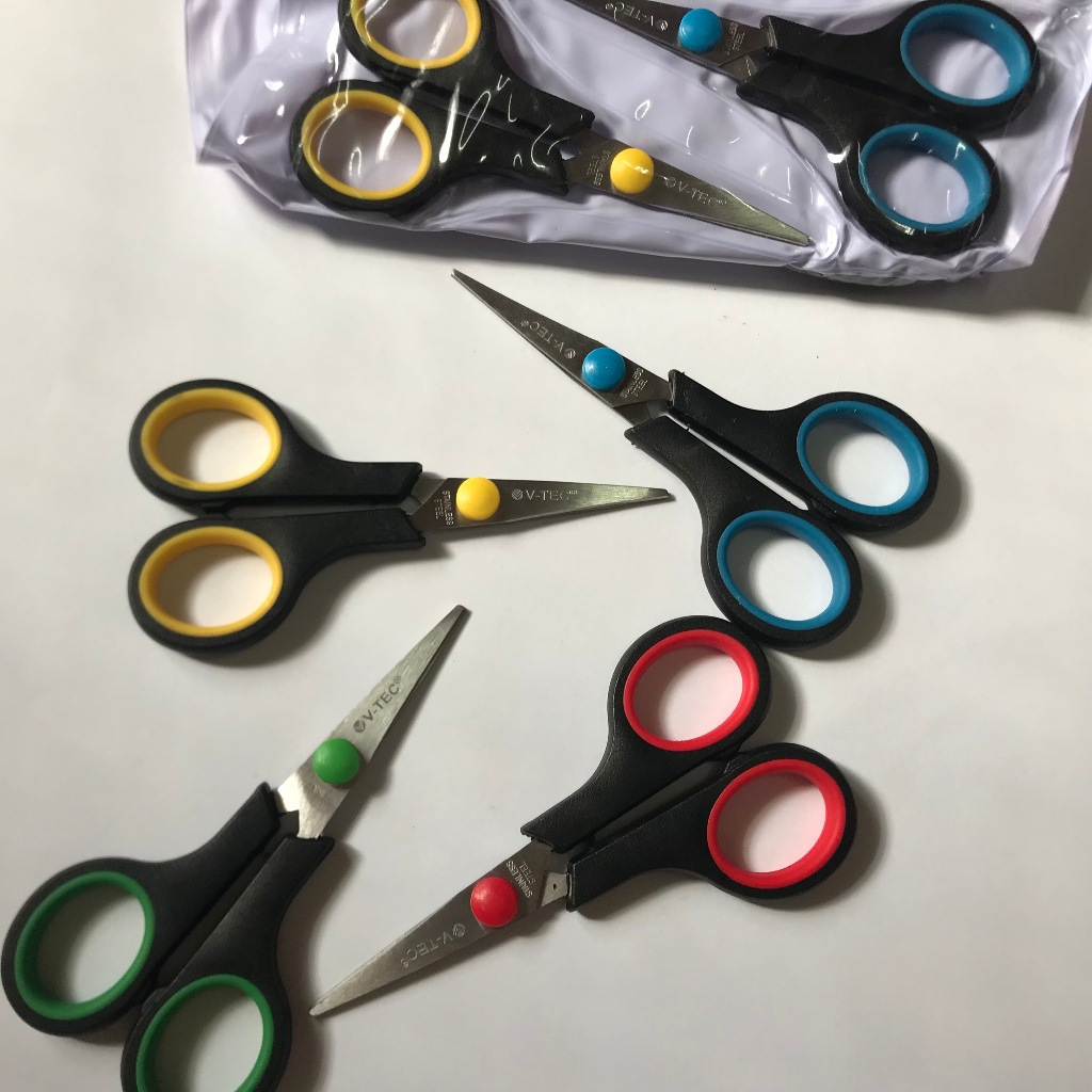 

Gunting Kertas / Scissors Kecil Stainless Steel Ukuran 12cm (Kecil) Vtec Warna Warni (1 Pcs)