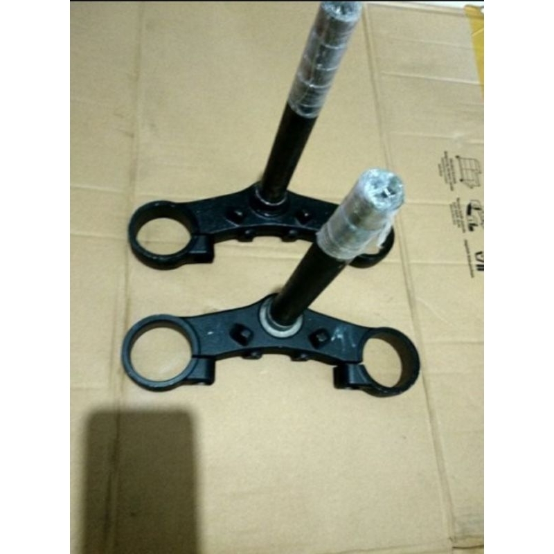 Segitiga r25 new usd Original