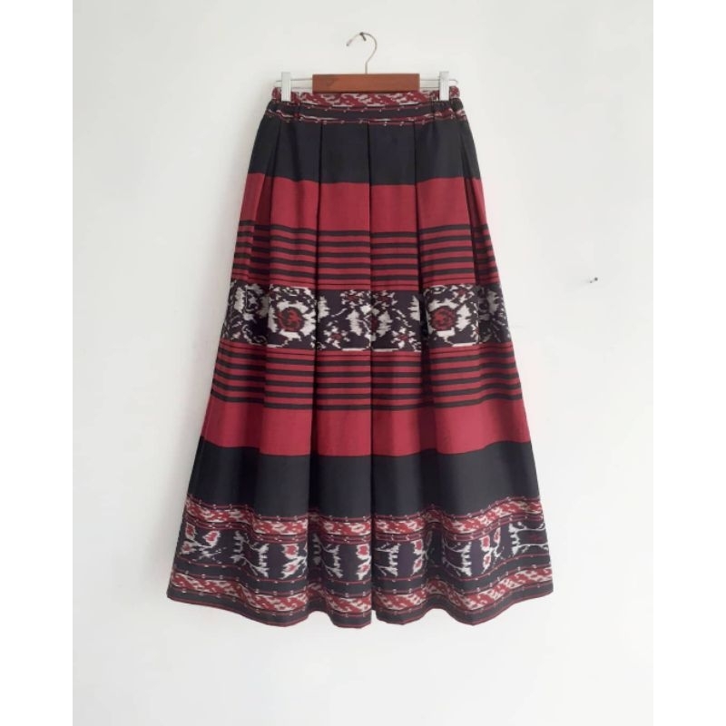 Rok Tenun Ikat Rok Tenun Blangket Rok Tenun Troso Rok Tenun Wiru