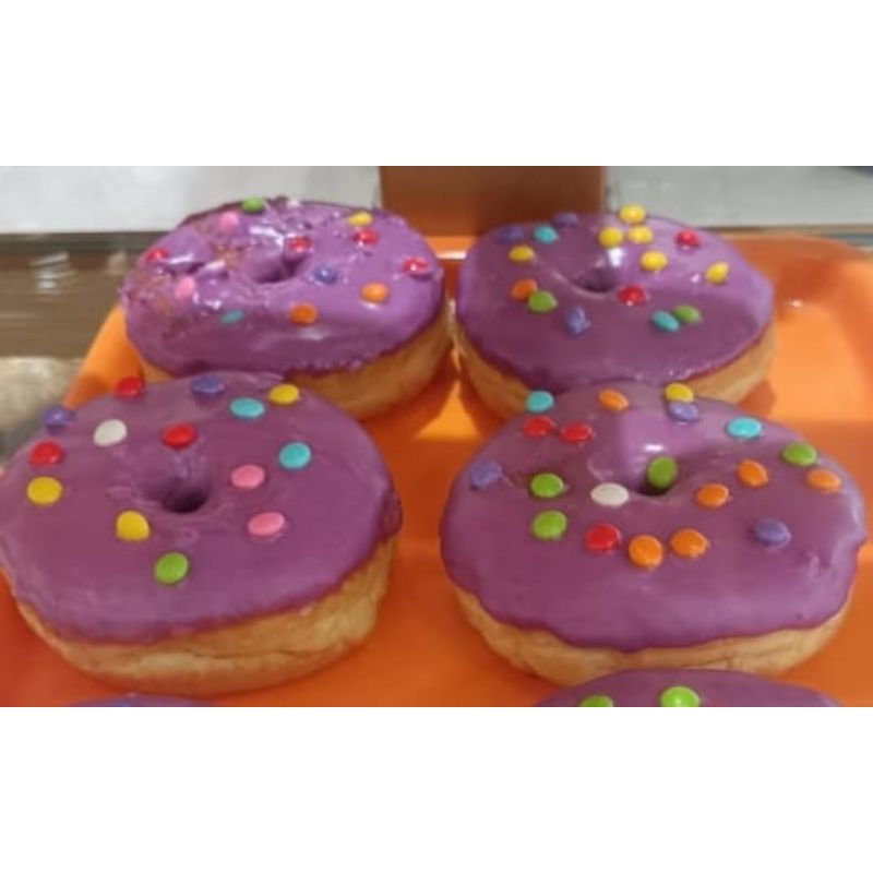 

Donat Glaze Taro Suzana Bakery