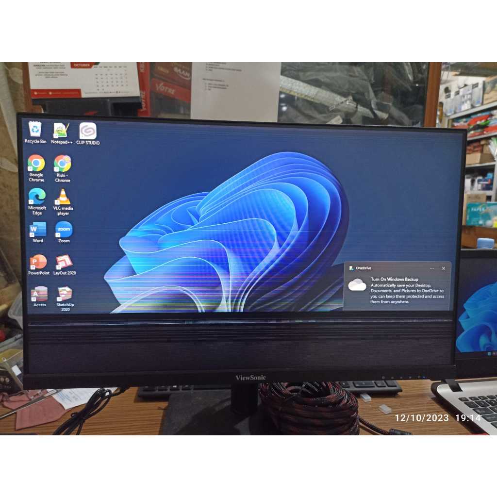 MONITOR LED VIEWSONIC 24 INCH FRAMLES MODEL VA2406-h SECOND minus garis halus