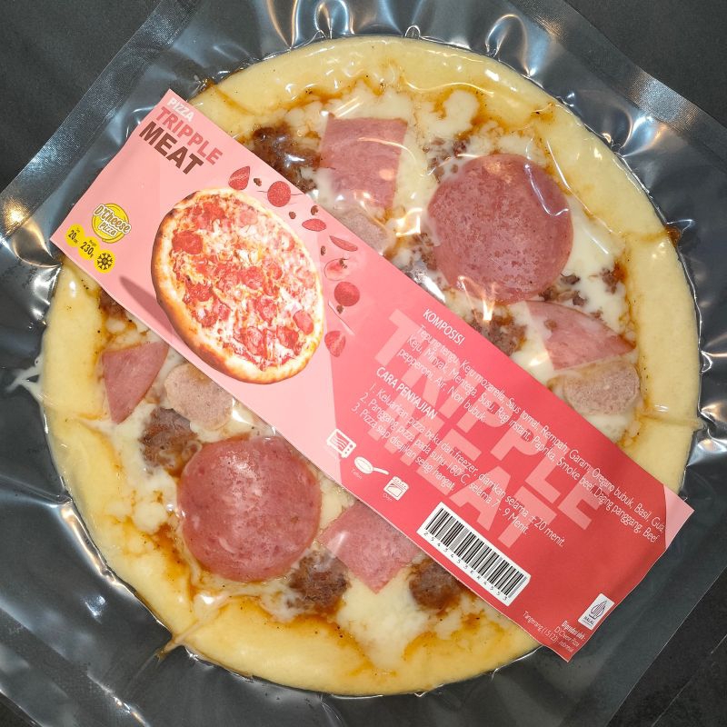 

pizza frozen dcheese triple meat
