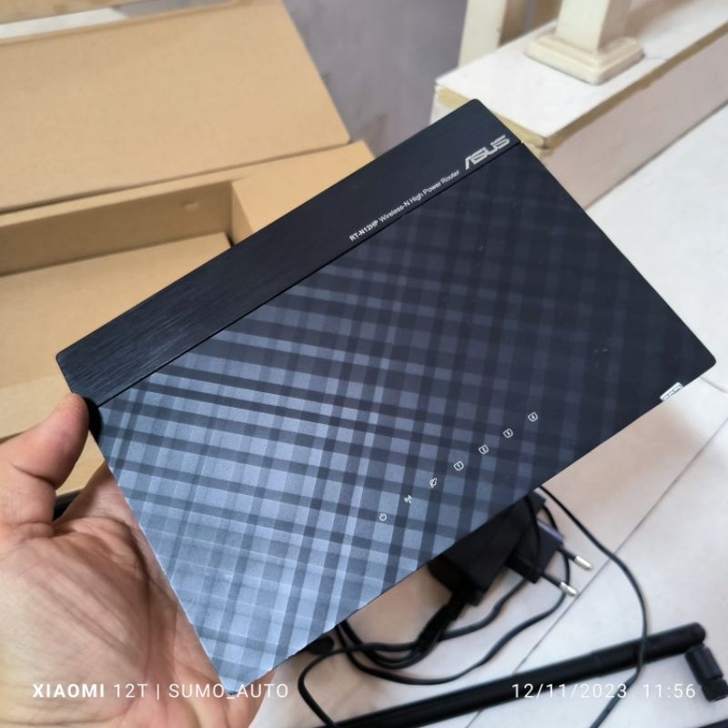 BEKAS ASUS ROUTER RT-N12HP