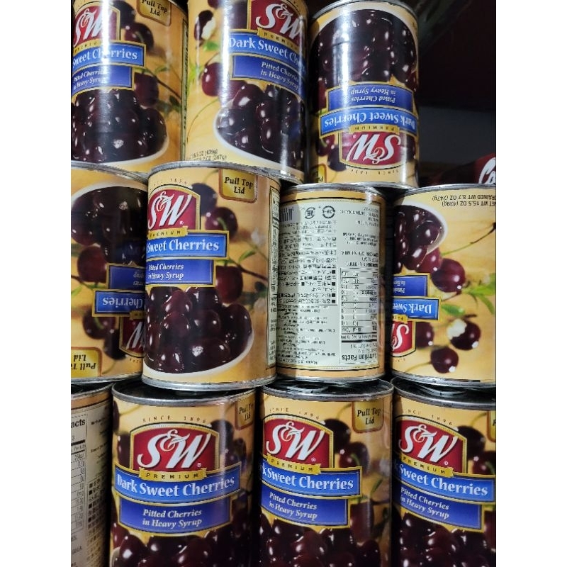 

sw dark sweet cherries 439gr / sw cherry kaleng / sw cherri / sw ceri kaleng / sw pitted cherries