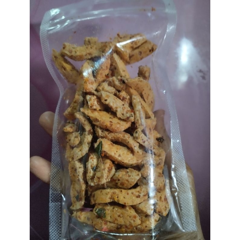 

Basreng pedas dan original