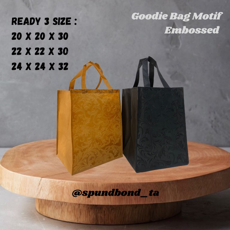 

[[ 1 Lusin = 12 pcs ]] Goodie Bag Embbossed , Tas Sovenir // Hajatan // Reuni