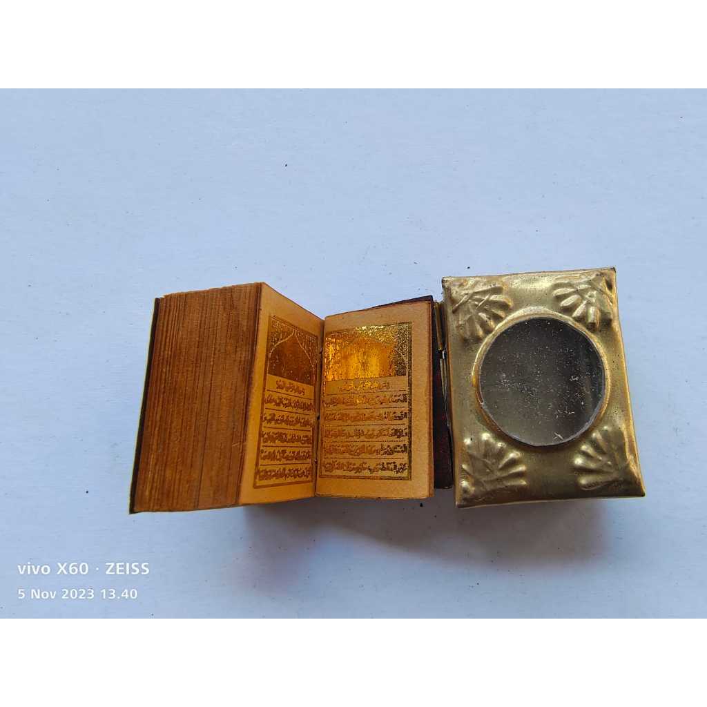 

KITAB STAMBUL TURKI - ISTAMBUL KITAM MINI BOX KUNINGAN KACA PEMBESAR