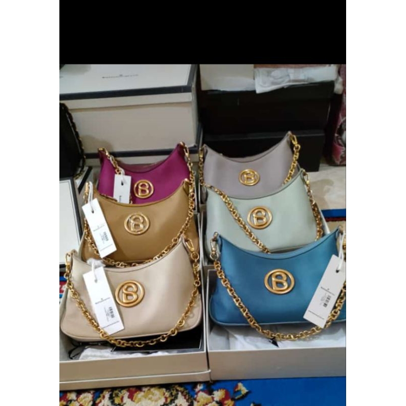 Luana Bag ButtonScarves