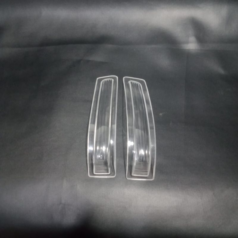 mika sein spion Ertiga lama tahun 2011 2012 2013 2014 2015 2016 2017 cover tutup lampu sein Ertiga l