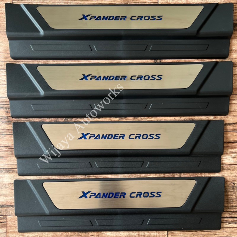 Sillplate Samping Xpander Cross NON LED Pelindung Pijakan Kaki Pintu Mobil Xpander Cross