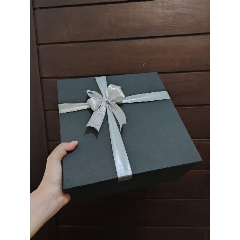 

Gift Box size 30x30x10 dan 30x20x10cm