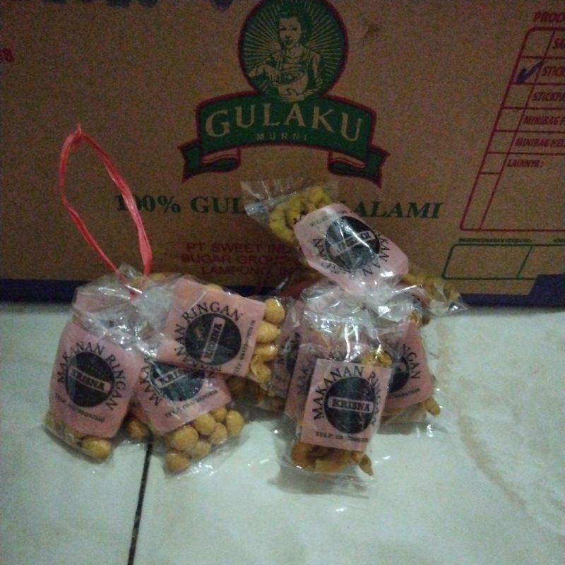 

Snack camilan makanan ringan ikat