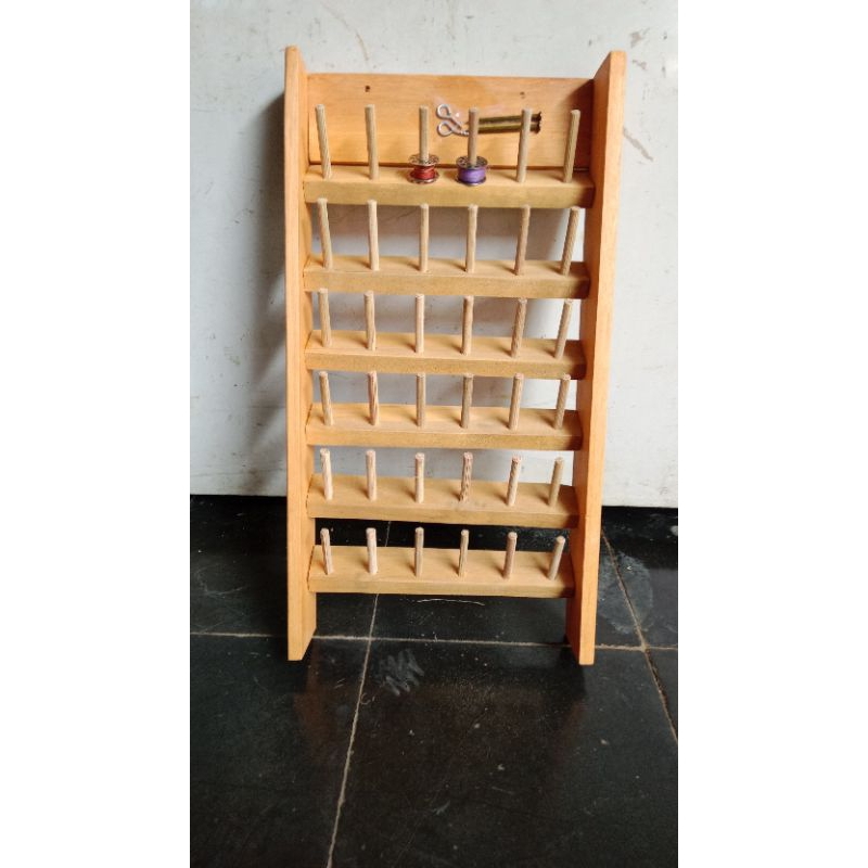 Rak spool /bobbin/Rak benang serbaguna/Tempat penyimpanan spool dan benang