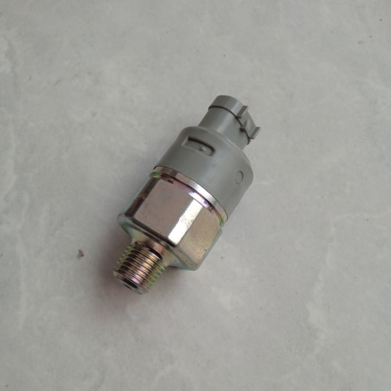 switch rem isuzu giga barang ori