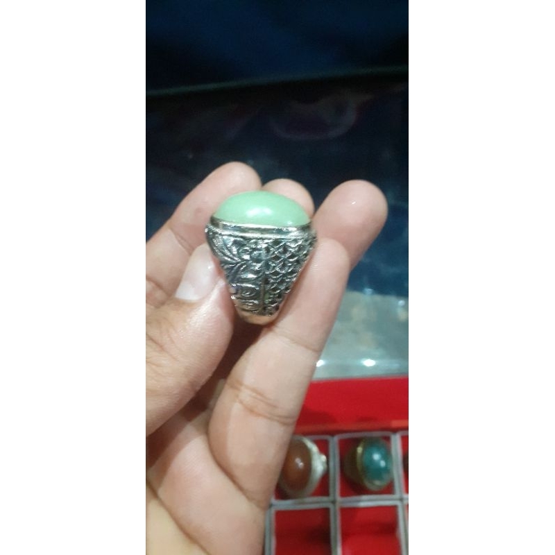 cincin akik batu pospor