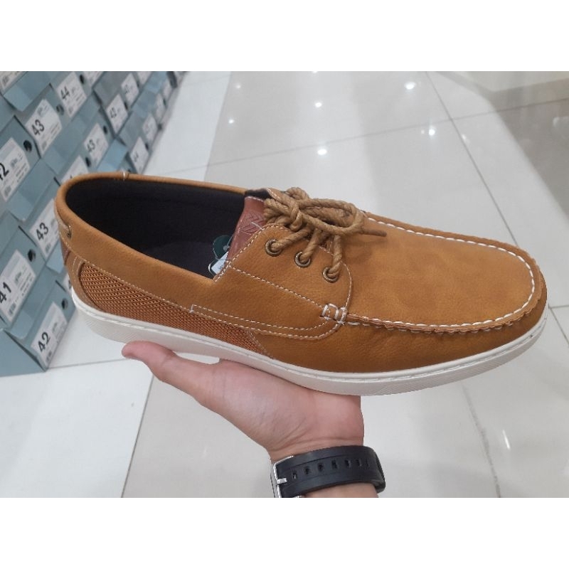 Sepatu Watchout  Casual New (100% Original)