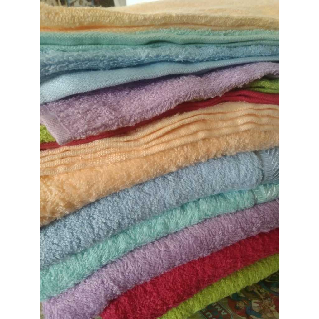 HANDUK MERAH PUTIH DEWASA / HANDUK MERAH PUTIH 60 120