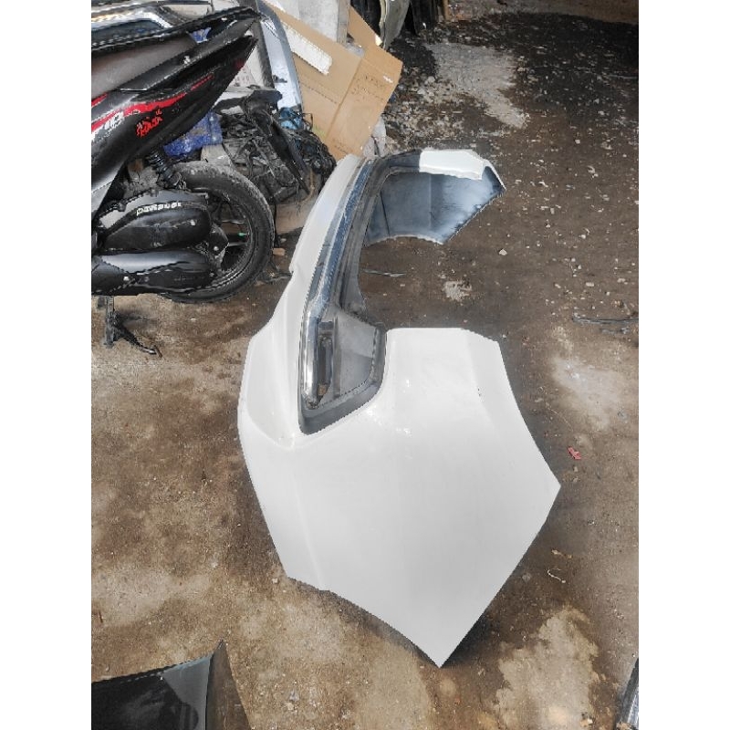 bemper bumper belakang mobilio rs