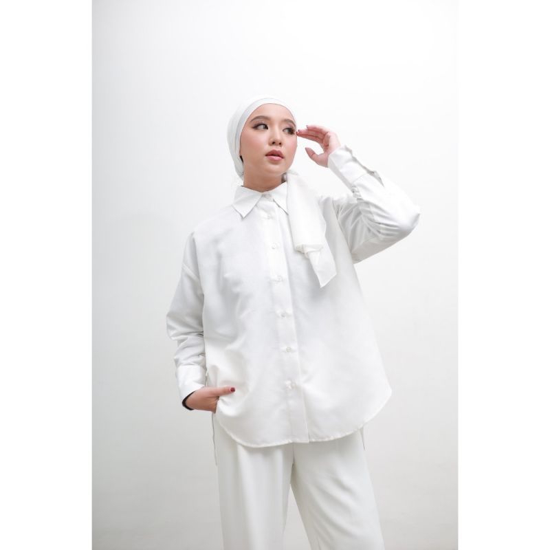 Zoya Atasan Wanita Tunik Amy Shirt Putih Polos