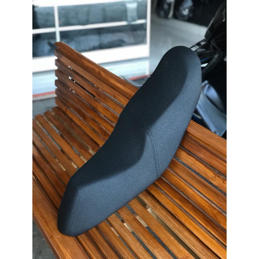 JOK SATRIA FU DOUBLE SEAT-JOK SATRIA FU KERBU ROADRACE DOUBL SEAT KULIT AMPLAS- JOK SATRIA FU ROADRA