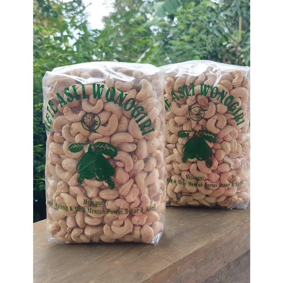 

Kacang Mete MENTAH KERING 500gr SUPER Asli Wonogiri