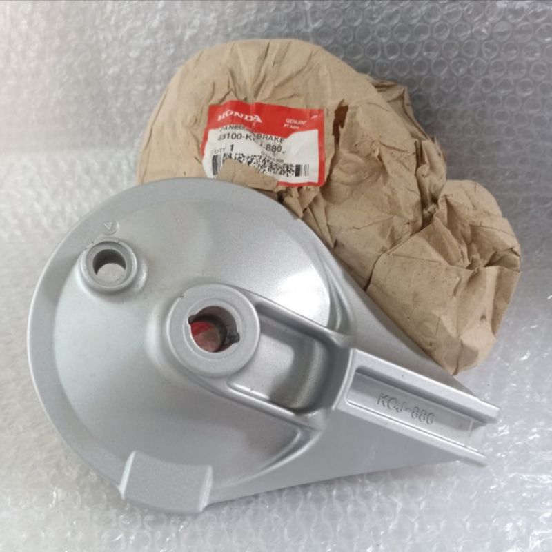 TUTUP COVER TROMOL TEROMOL BELAKANG TIGER REVO TIREV SILVER ORI AHM 43100-KCJ-880