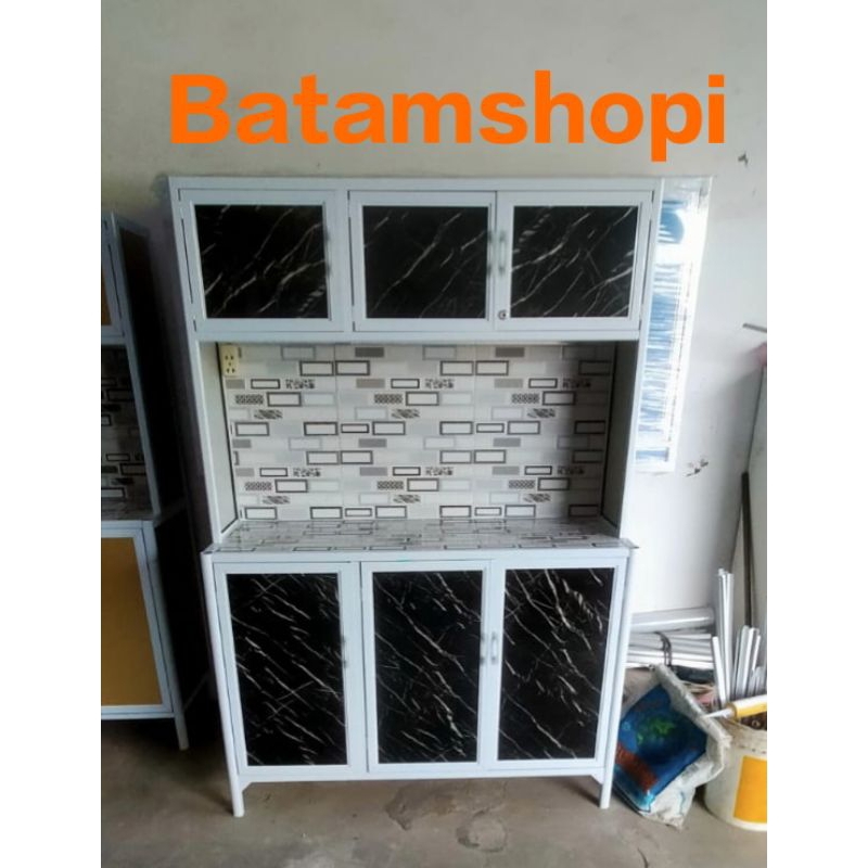 lemari dapur rak piring 3 pintu aluminium kaca