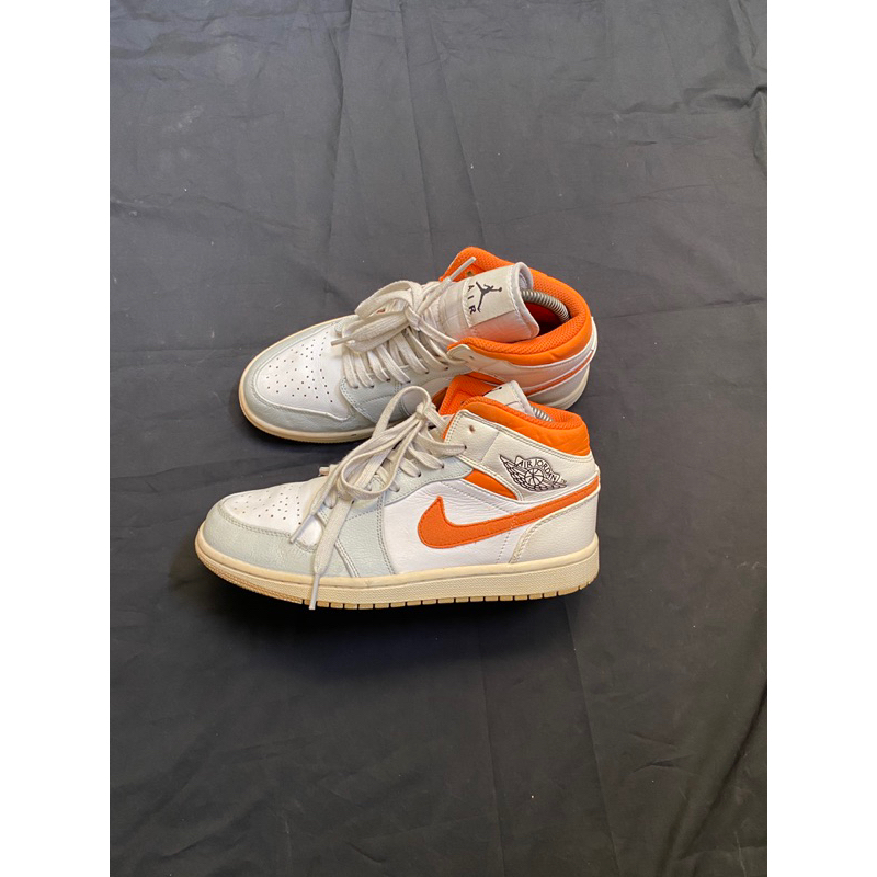 aj1 mid starfish second branded