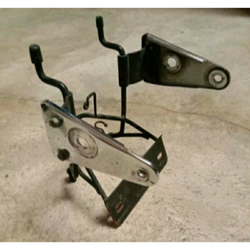 breaket pangkon lampu megapro primus megapro lama original copotan