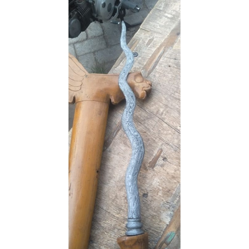 pusaka keris atau tombak korowelang sepuh luk 7