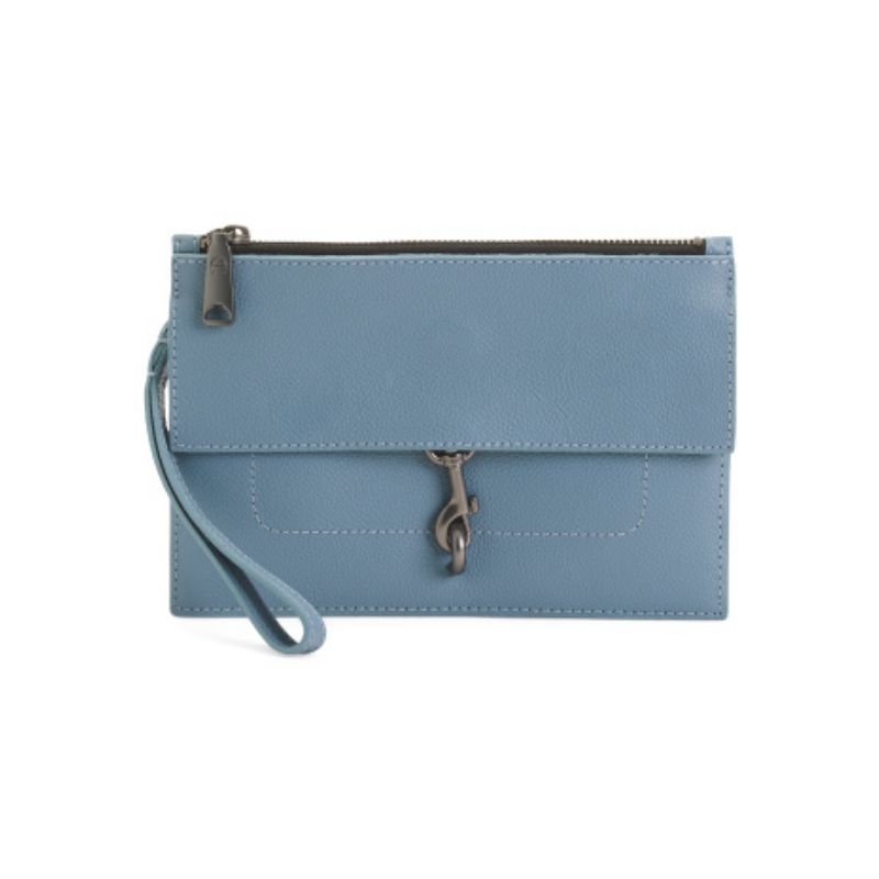 clutch etienne aigner medium blue