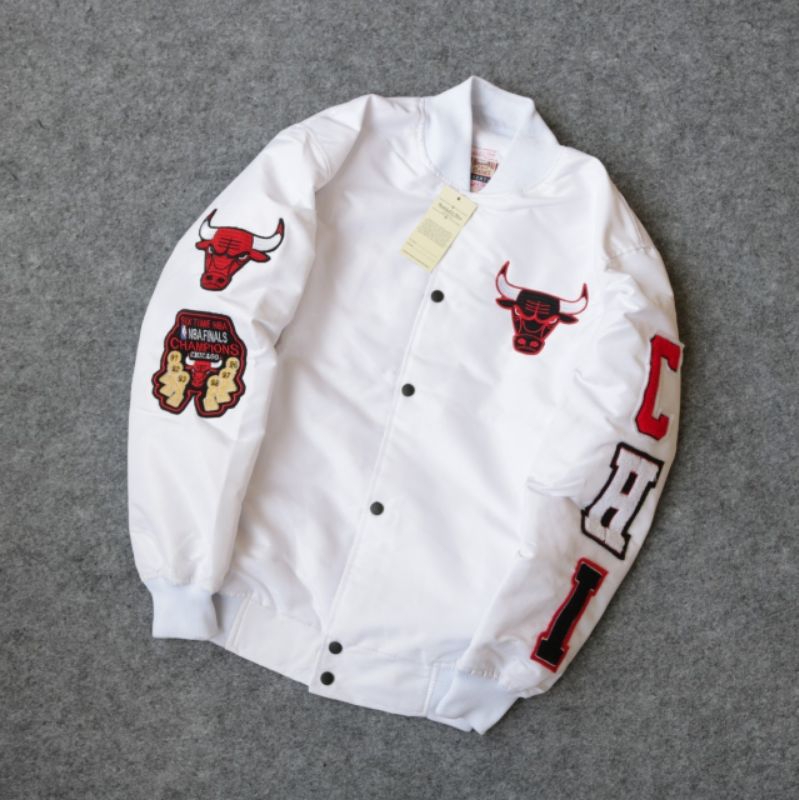 Jaket VERSITY BULLS full hastag - versiry CHICAGO bordir terbaru