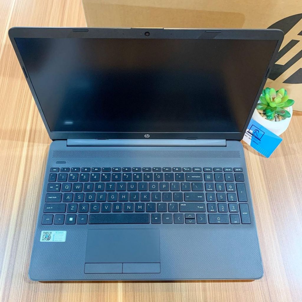 LAPTOP HP NEW