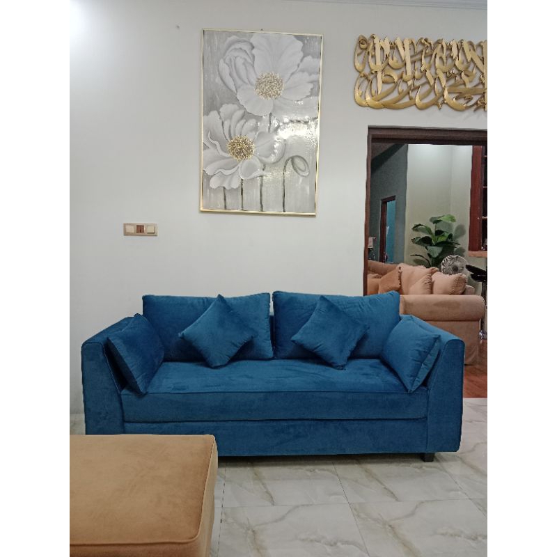 sofa minimalis modern warna biru