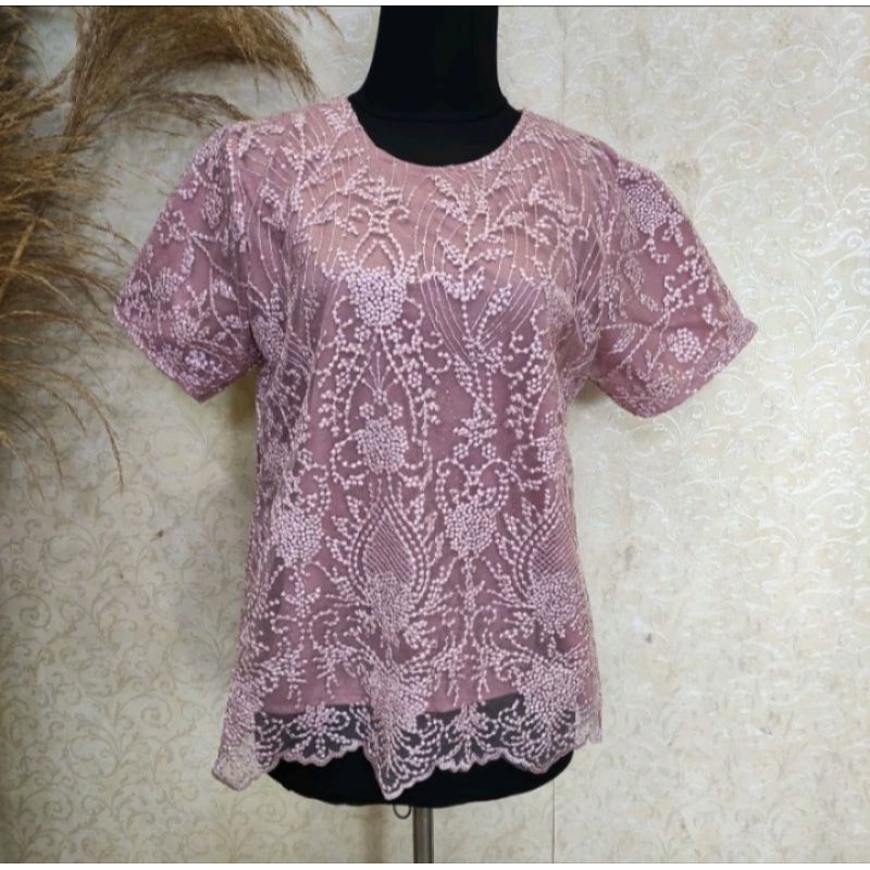 Blouse Atasan Tile Brukat/Baju Blouse Atasan Kondangan Wanita/ Baju Brukat Tile (Kode D)