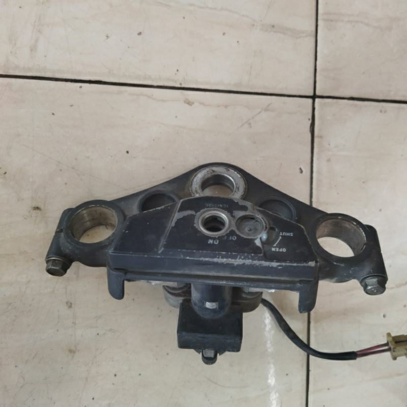 Segitiga atas Megapro new