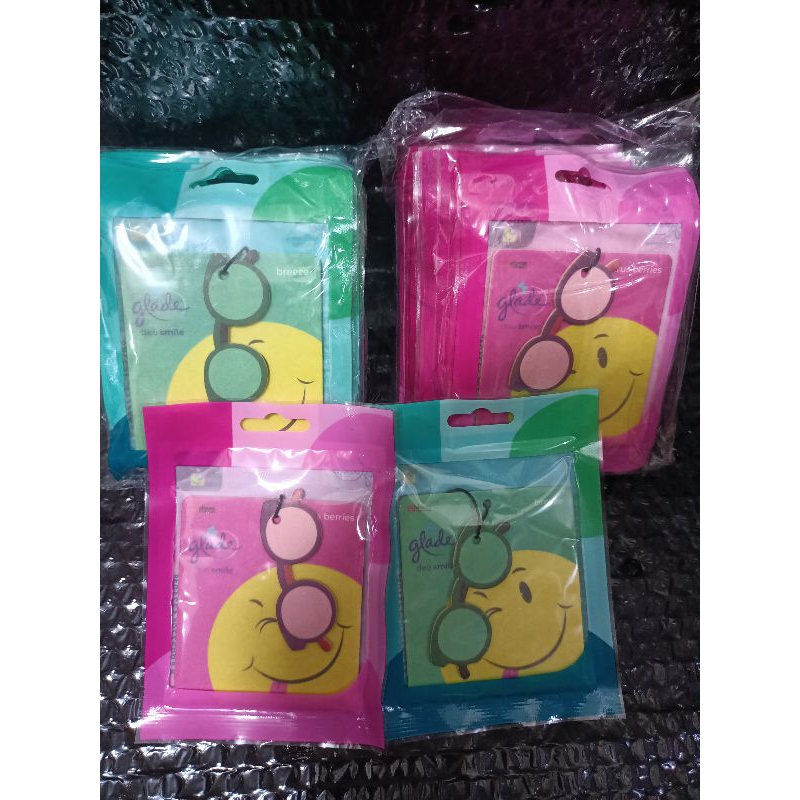 Glade Deosmile gantung