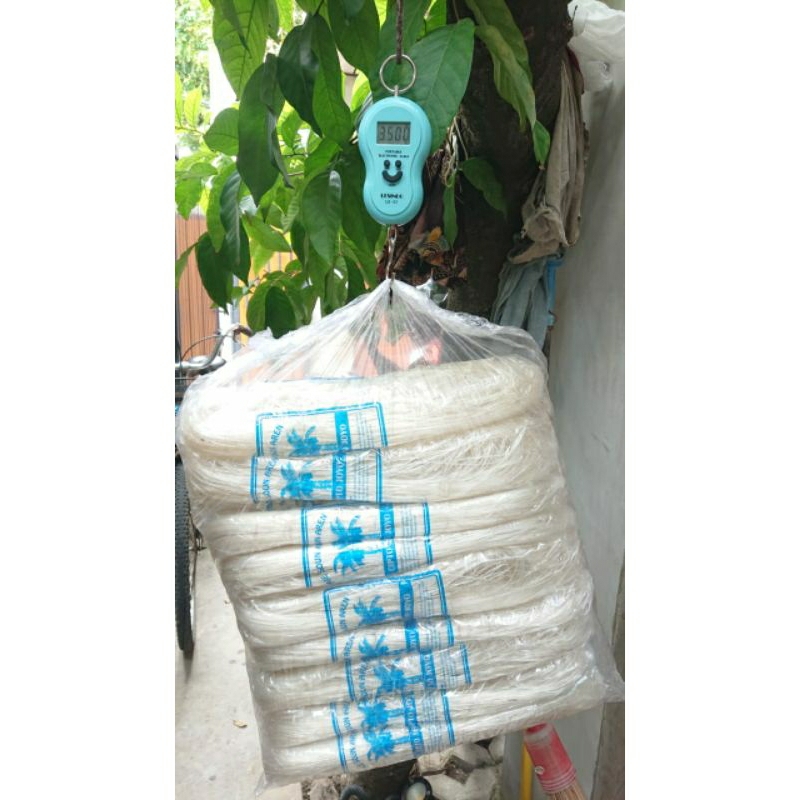 

Mie Soun untuk bakso atau soto kualitas super tekstur kenyal dan lembut isi 20 bks panjang 40cm