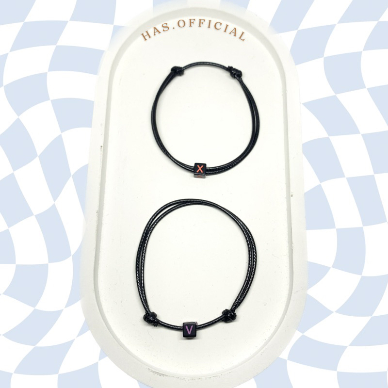 Gelang Inisial Huruf Dadu Hitam / Gelang Simple Custom / Gelang Hitam