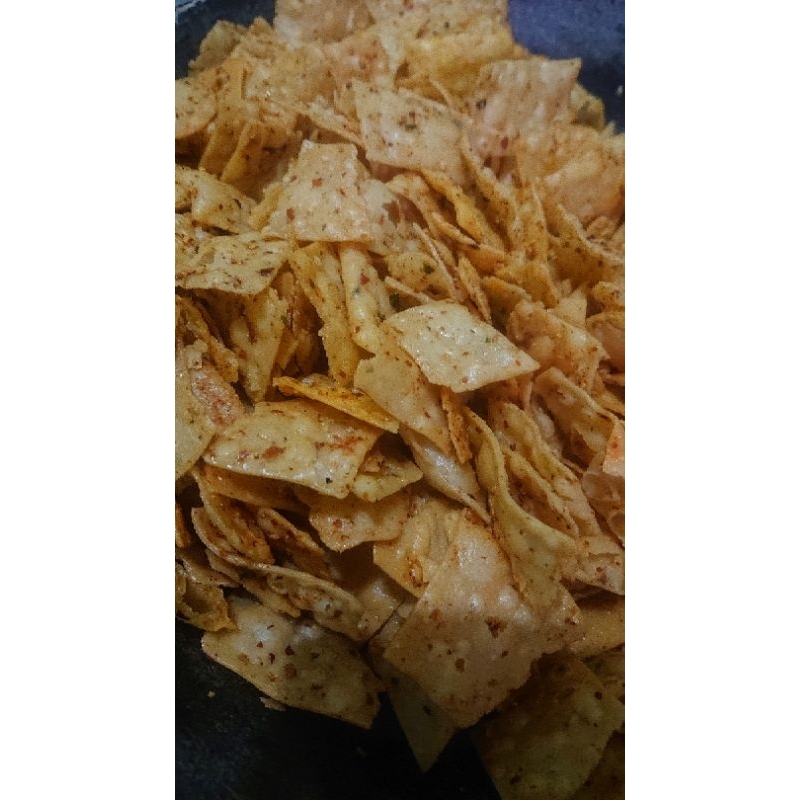 

pangsit bawang kemasan 500 gram /keripik bawang /kue bawang /snack viral /camilan pedas /camilan kekinian/makanan ringan /camilan pedas /snack viral /pangsit bawang daun jeruk