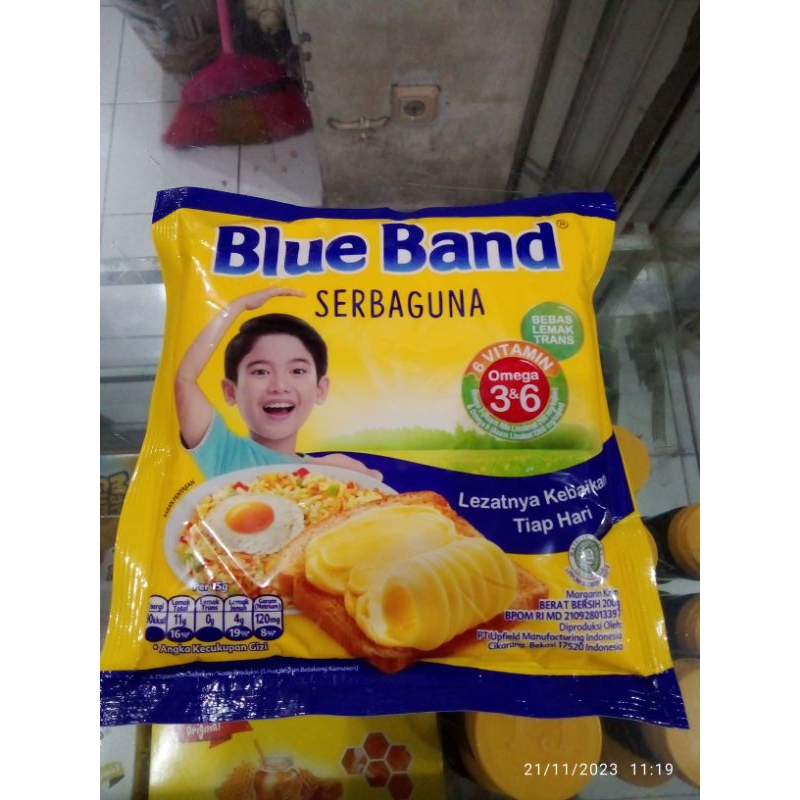 

Blue Band margarine serbaguna 200gr