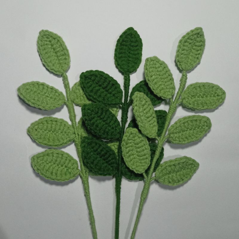 Daun rajut/ buket wisuda/ daun hiasan