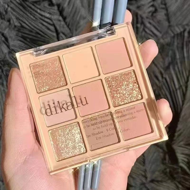dikalu eyeshadow gliter
