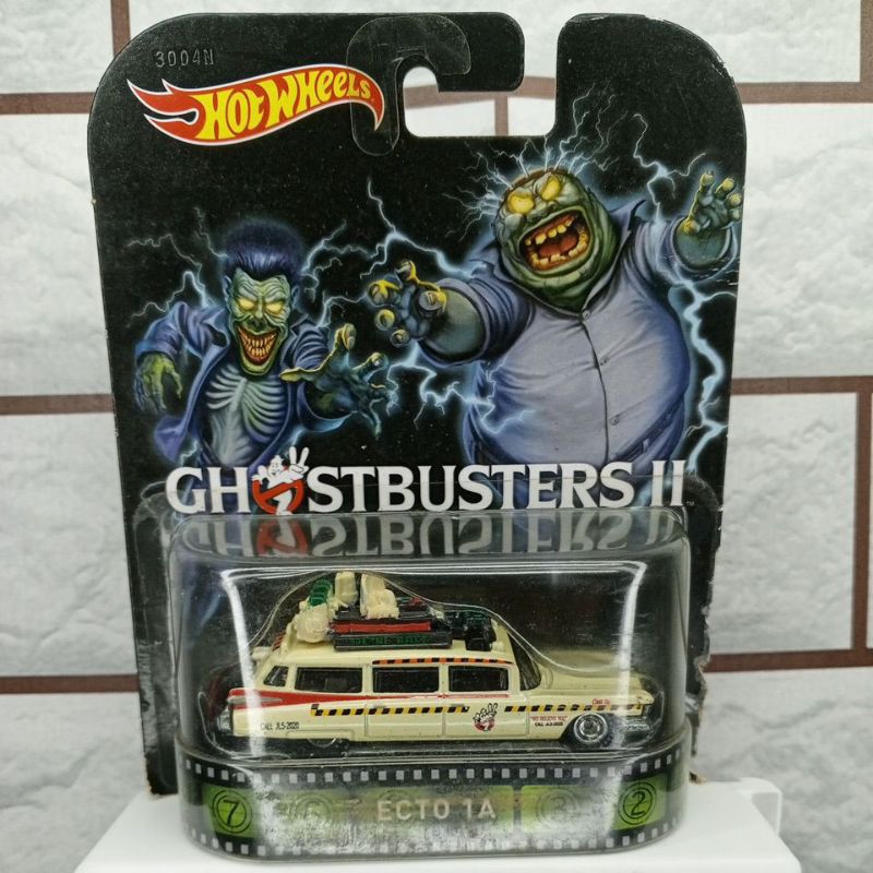 Hot Wheels Ecto 1a Ghostbusters car
