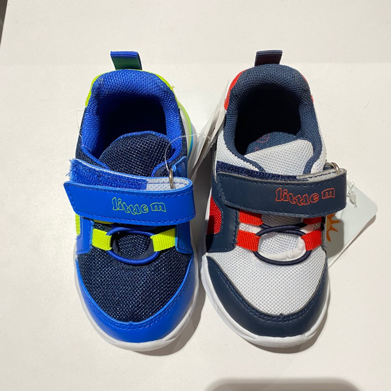 Sepatu sneakers anak lampu led little m promo 22-26