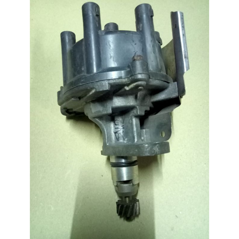 Delco Toyota Crown Copotan original